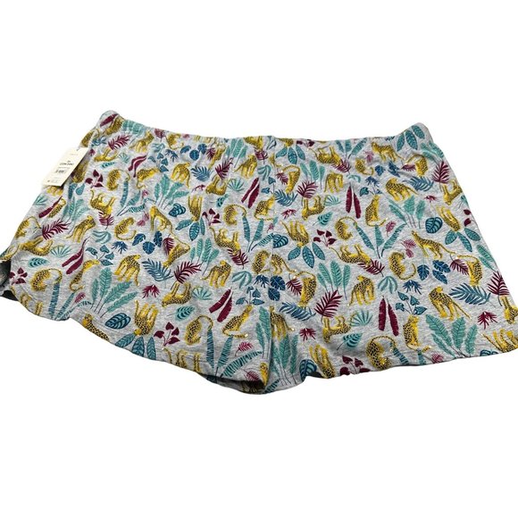 Secret Treasures Womens Size 3X 22W-24W Sleep Short Leopard Leaves New With Tags - Picture 2 of 11